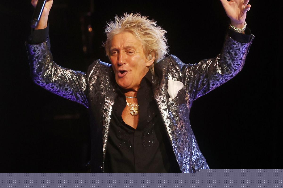 Rod Stewart Joined by Steven Van Zandt at ‘One Last Time’ Jones Beach Show: Video, Set List