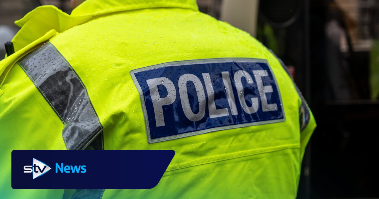 Man taken to hospital after being found injured on Glasgow street