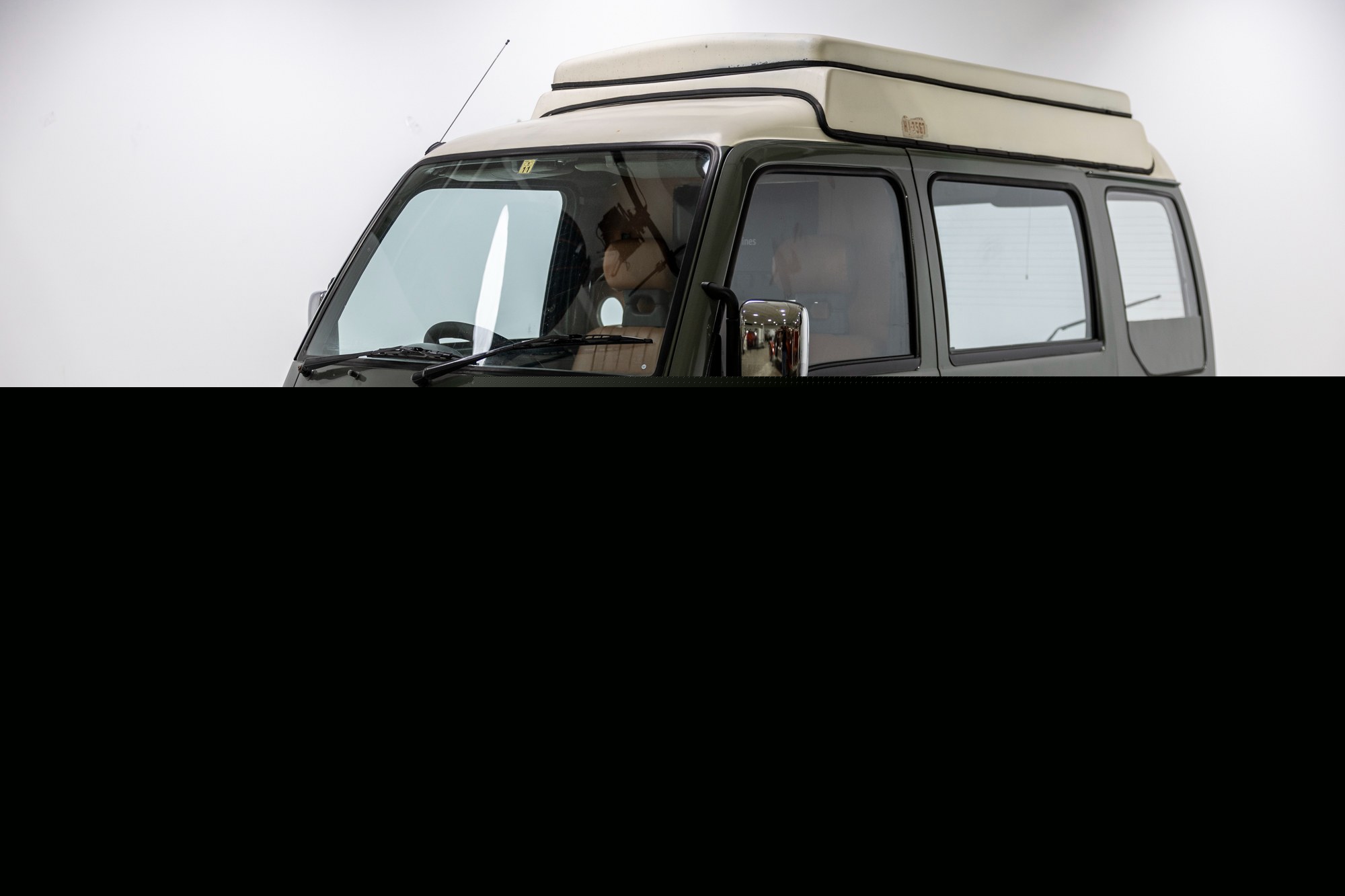 1994 Subaru Sambar Dias Classic Van 4WD 5-Speed at No Reserve