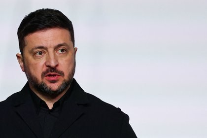 Karas Ukrainoje. V. Zelenskis pasveikino D. Trumpo pažadą