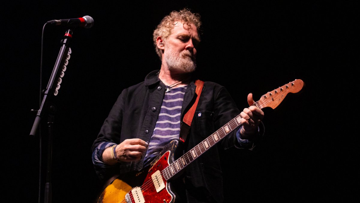 Oscar-winning Irish musician Glen Hansard dies in Dublin motorcycle crash