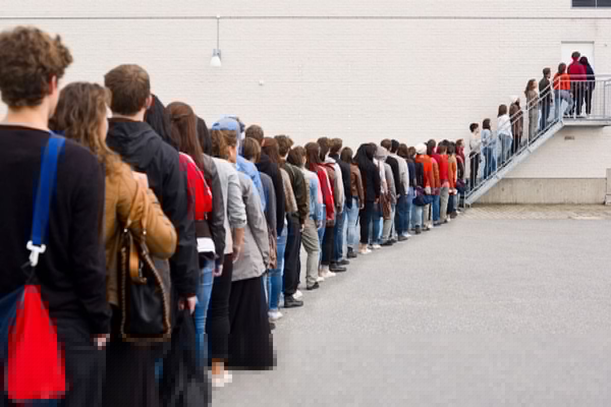 IRCC reports increased wait times for work permits and study permits