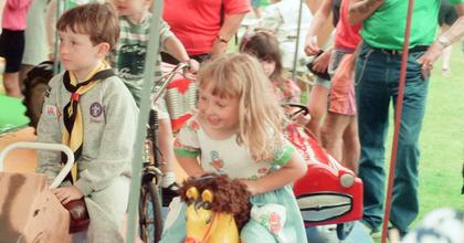 30 baby names for boys and girls that were popular 30 years ago
