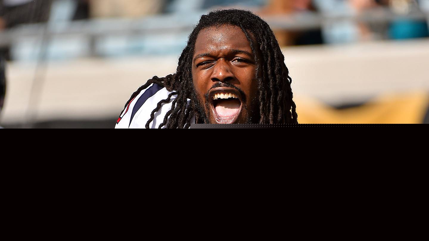 Jadeveon Clowney just forced the Vikings into a risky Plan B