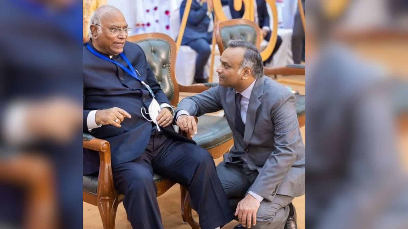 Karnataka: Special court orders inquiry into Kharge family trust
