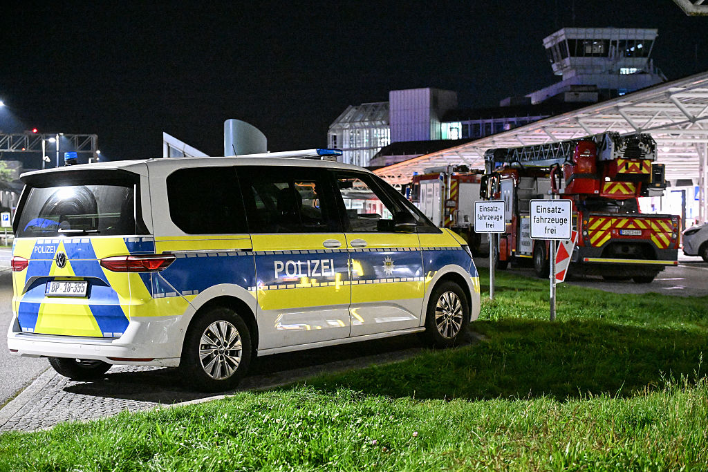 Munich airport resumes flights after drone sightings trigger closure