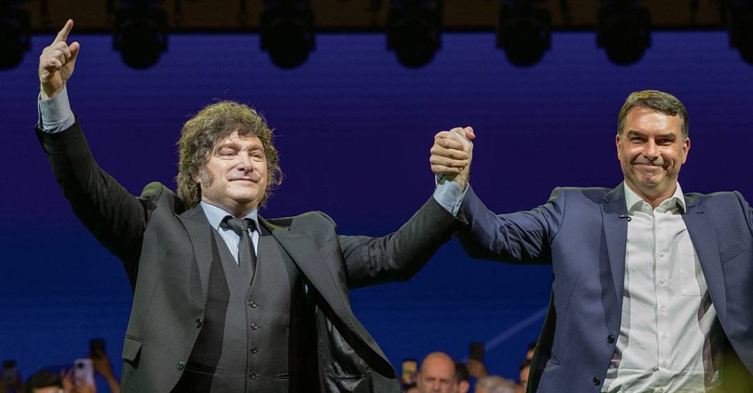 O revés para Flávio Bolsonaro no episódio com Milei