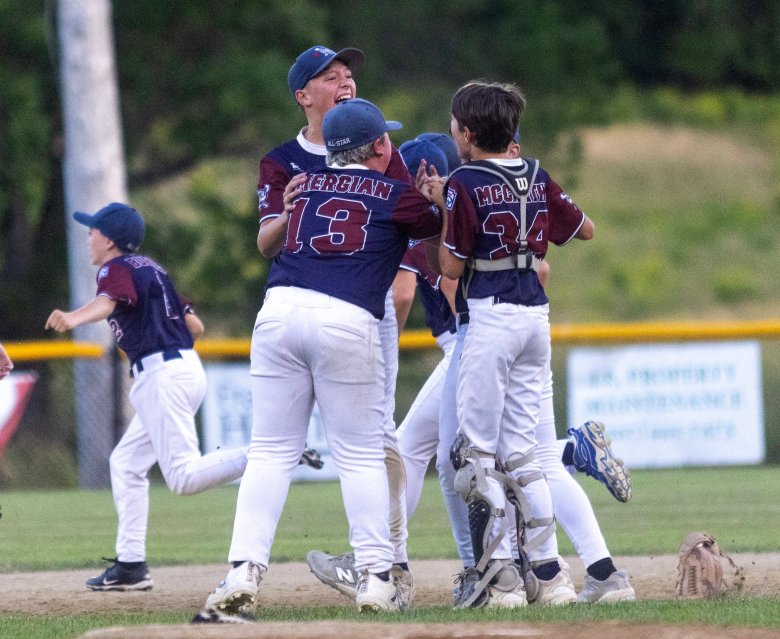 Gray-New Gloucester/Raymond drops opener at Little Little Baseball regional