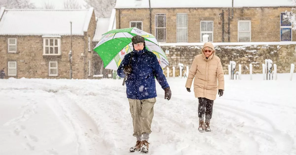 All the parts of UK set for snow with 7.32cm arriving every hour