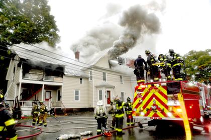 Firefighters battle blaze at White River Junction apartment building