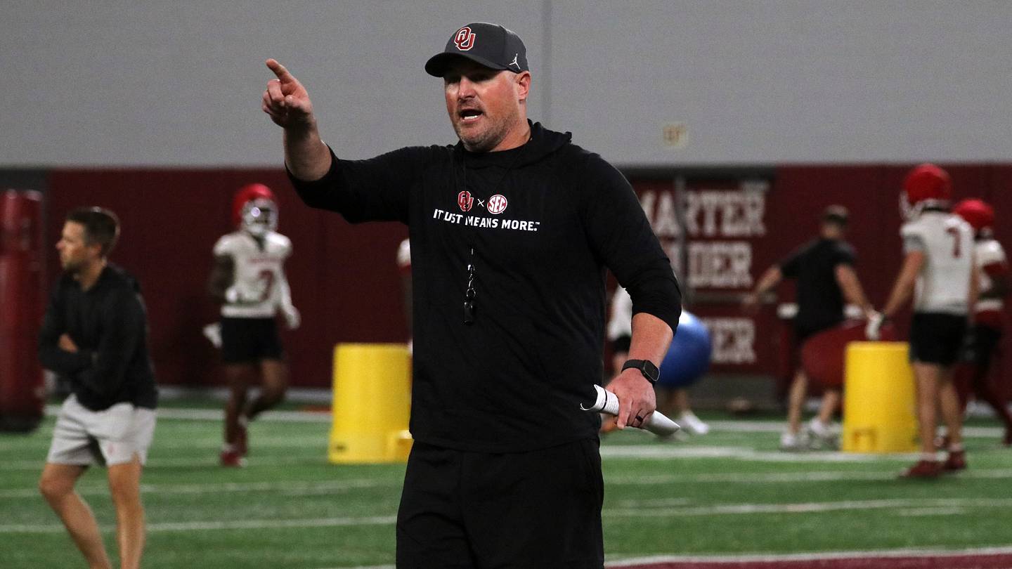 'Dude of Dudes': Oklahoma Jason Witten Draws High Praise from Brent Venables for Offseason work