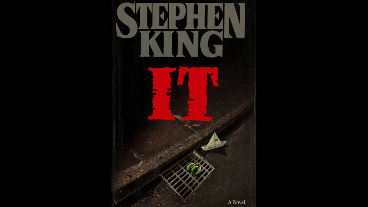 7 Horror Books More Terrifying Than Any Scary Movie