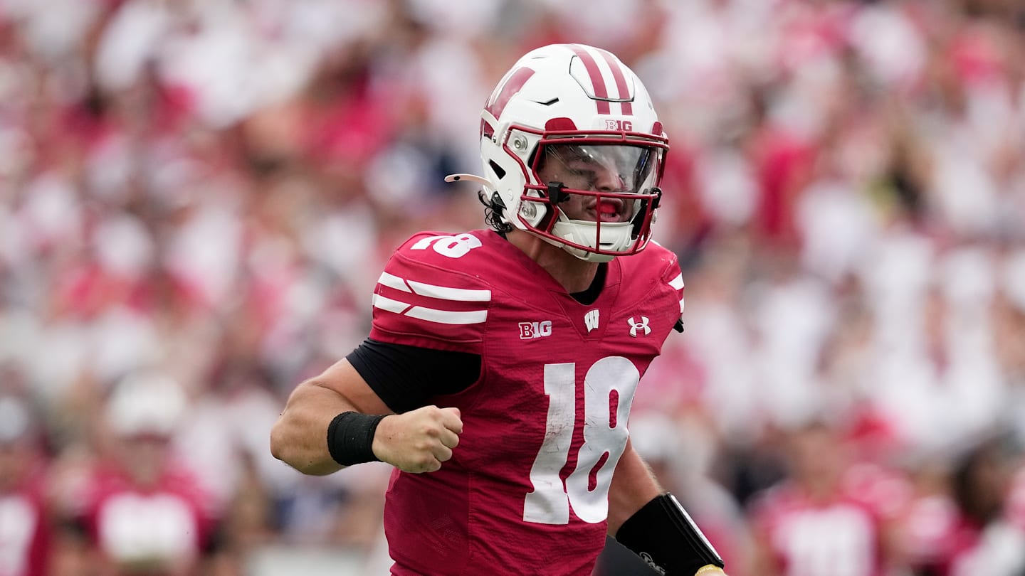 Wisconsin might now have a shot at a Big Ten win, thanks to this quarterback's status