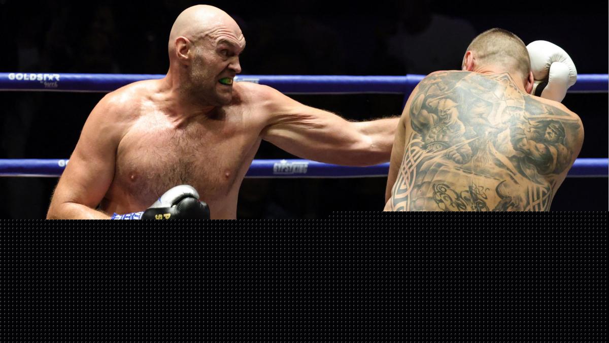 Fury wins low-key warm-up to keep Joshua fight on track