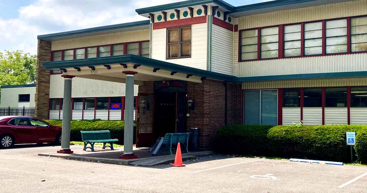 The Massive Antique Store In Ohio With Rare Treasures That Won’t Drain Your Wallet