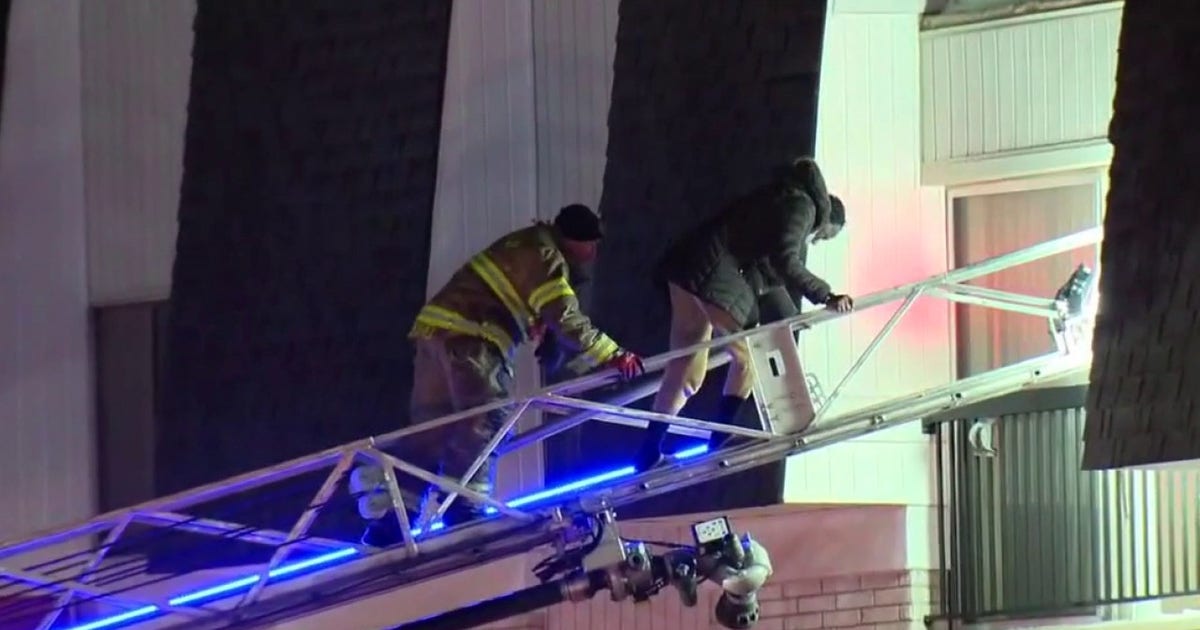 Firefighters rescue multiple residents from burning Southfield apartment