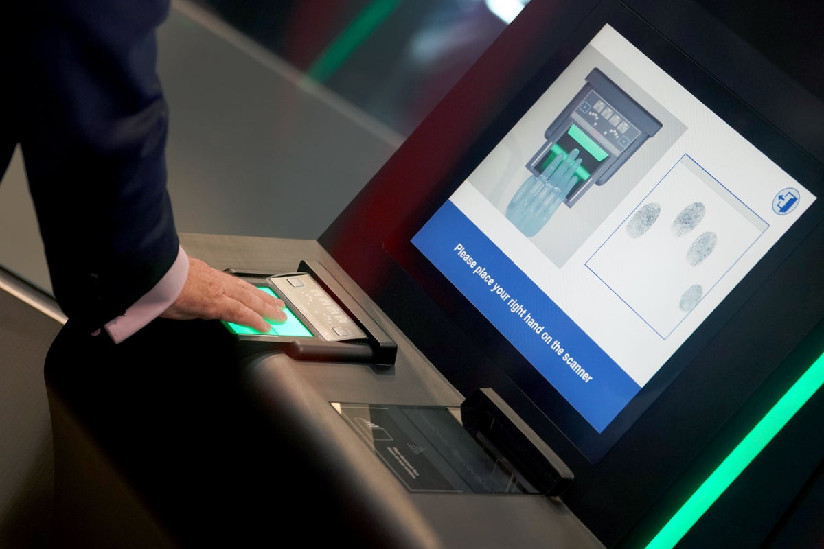 New EU border checks will have ‘minimal impact’ on travel, says Eurotunnel boss