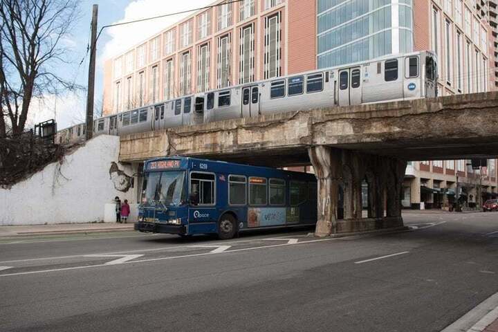 Chicago area transit fiscal cliff threatens Evanston’s expanded public transportation options