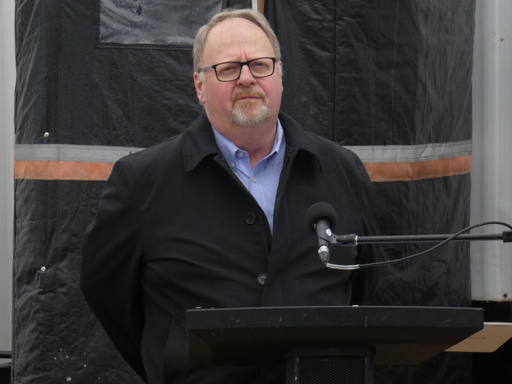 Strathroy mayor opposes rezoning that could allow data centre