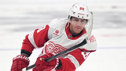 Red Wings’ Patrick Kane 1 point away from incredible US-born history