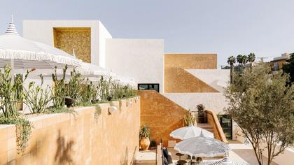 Where to Stay in LA if You Like to Eat