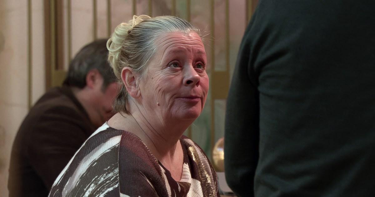 Drugs ordeal for grieving Bernie as she is kicked out in Coronation Street