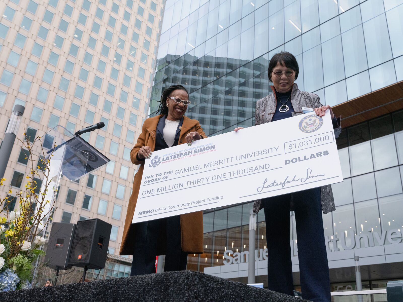 Samuel Merritt University’s 2,000 students arrive in downtown Oakland