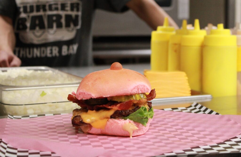 Thunder Bay eatery supports cancer cause with unique new burger