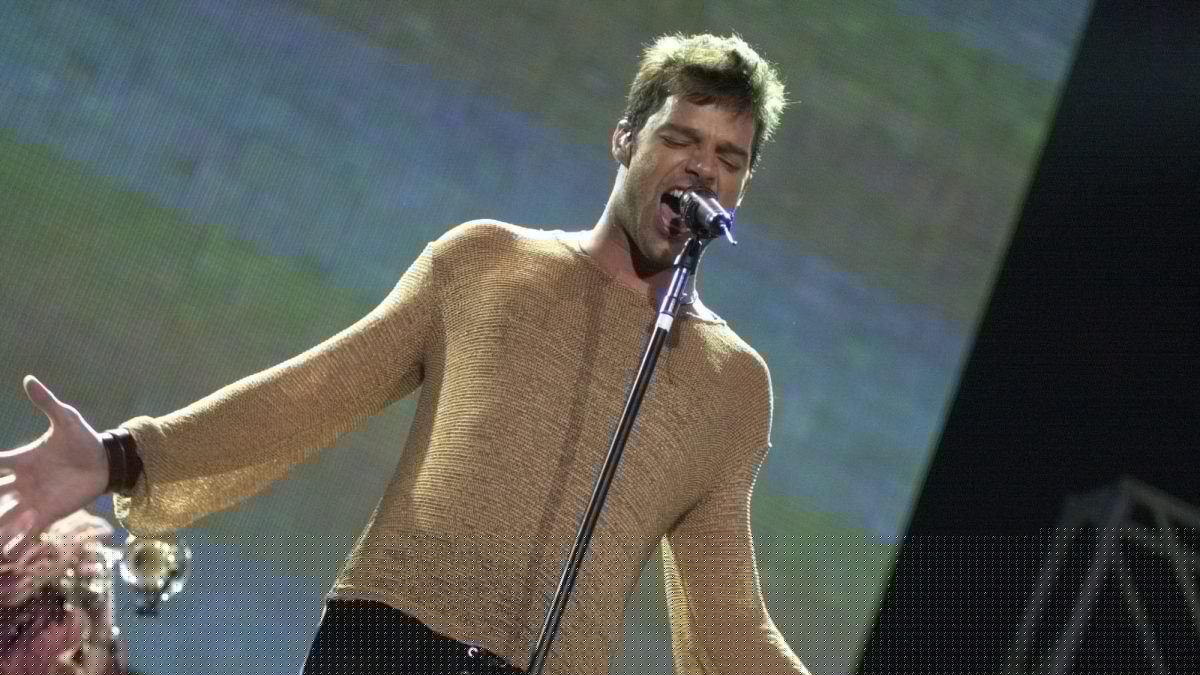 Ricky Martin Celebrates Twin Sons’ 18th Birthday With Rare Family Photo