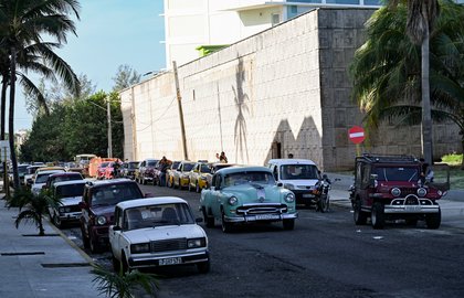 Cuba, în pragul strangulării energetice; mai are rezerve de petrol pentru două săptămâni