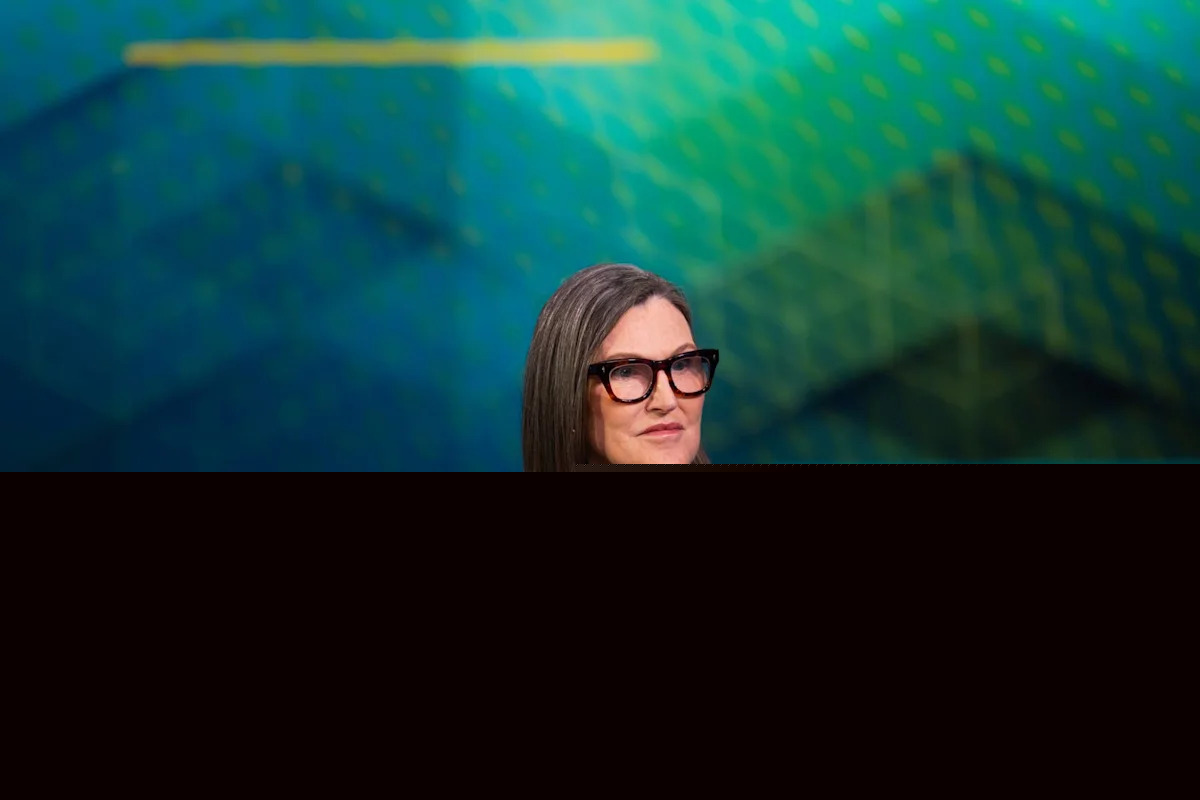 Cathie Wood once said sell gold and buy Bitcoin,  here is whether she got it right