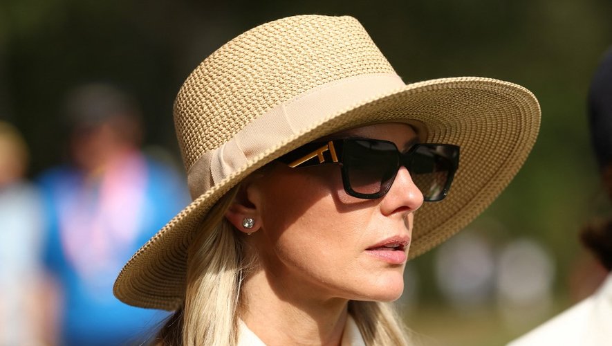 VIDEO. La femme d’un golfeur star en larmes, cible de jet de bière et d’insultes : nouveaux débordements à la Ryder Cup de golf