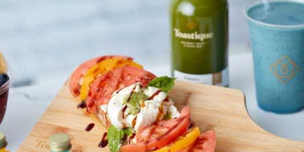 Healthy cafe Toastique brings fancy toasts and smoothies to Uptown Dallas