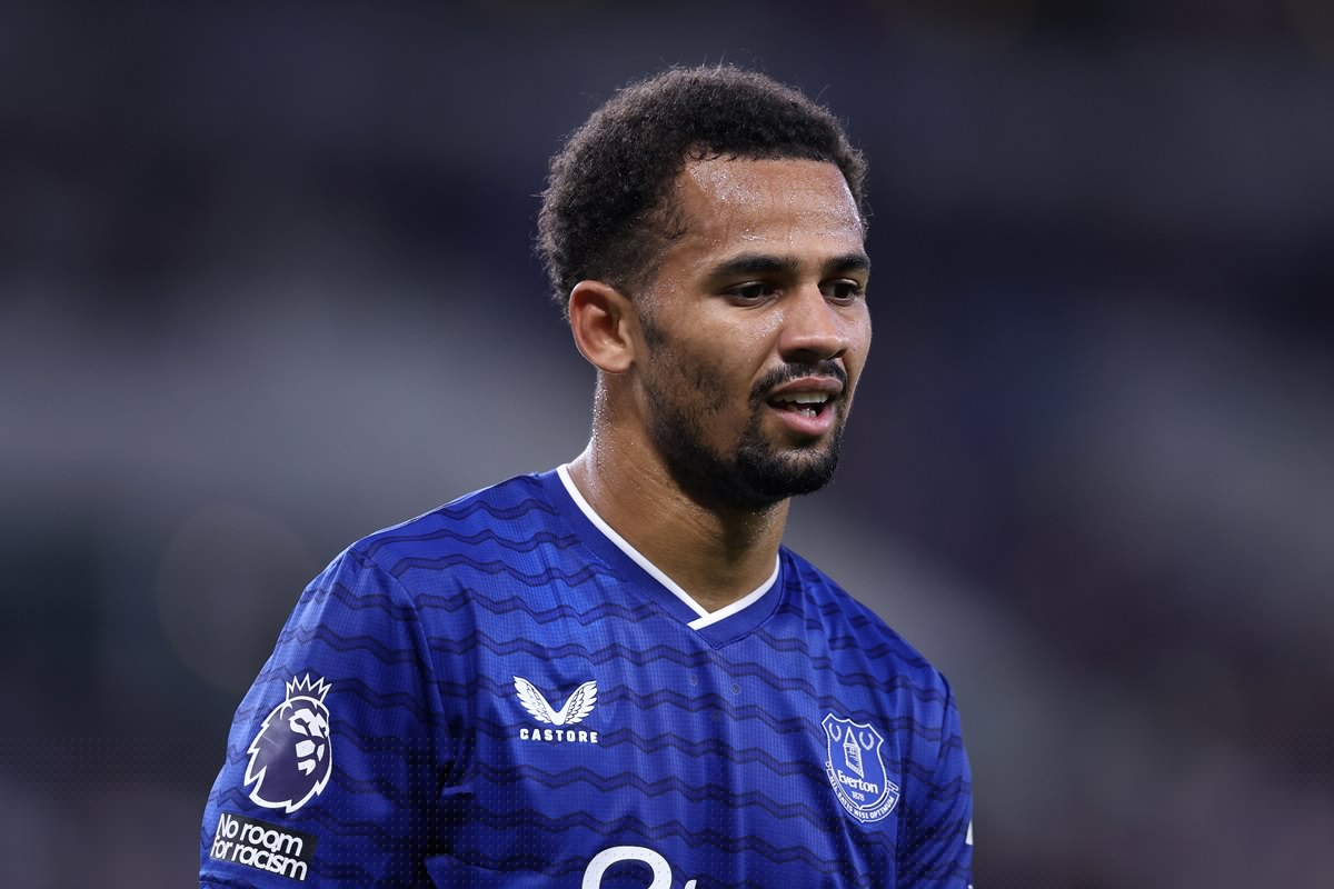 Comment on Arsenal enquires about signing Premier League attacker by Indian Gunner London
