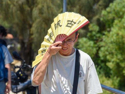 'Completely wrecked': fatigue kicks in amid record heat