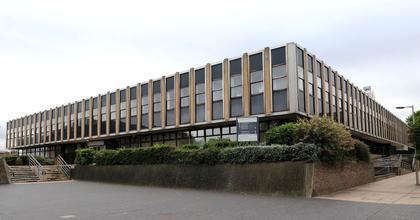 OAP due in court over 'dangerously out of control' Akita that allegedly injured female