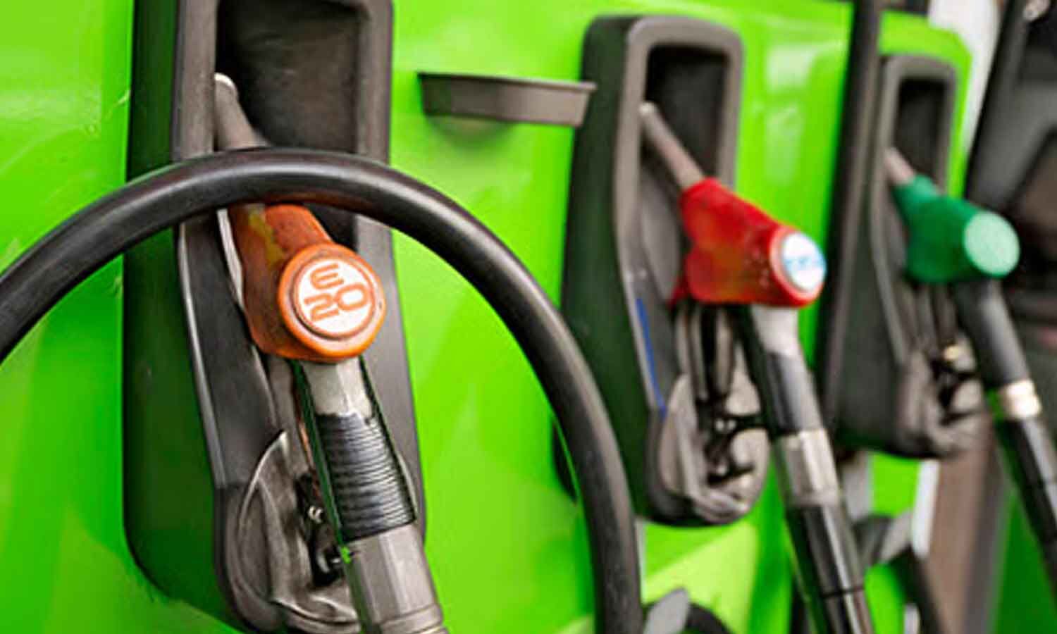 AAP-BJP face off: E20 fuel rowbrings MCD House to a standstill