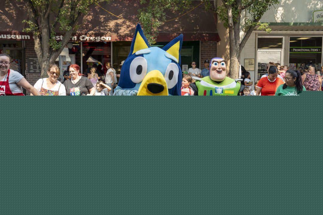Pendleton families celebrate children’s museum anniversary