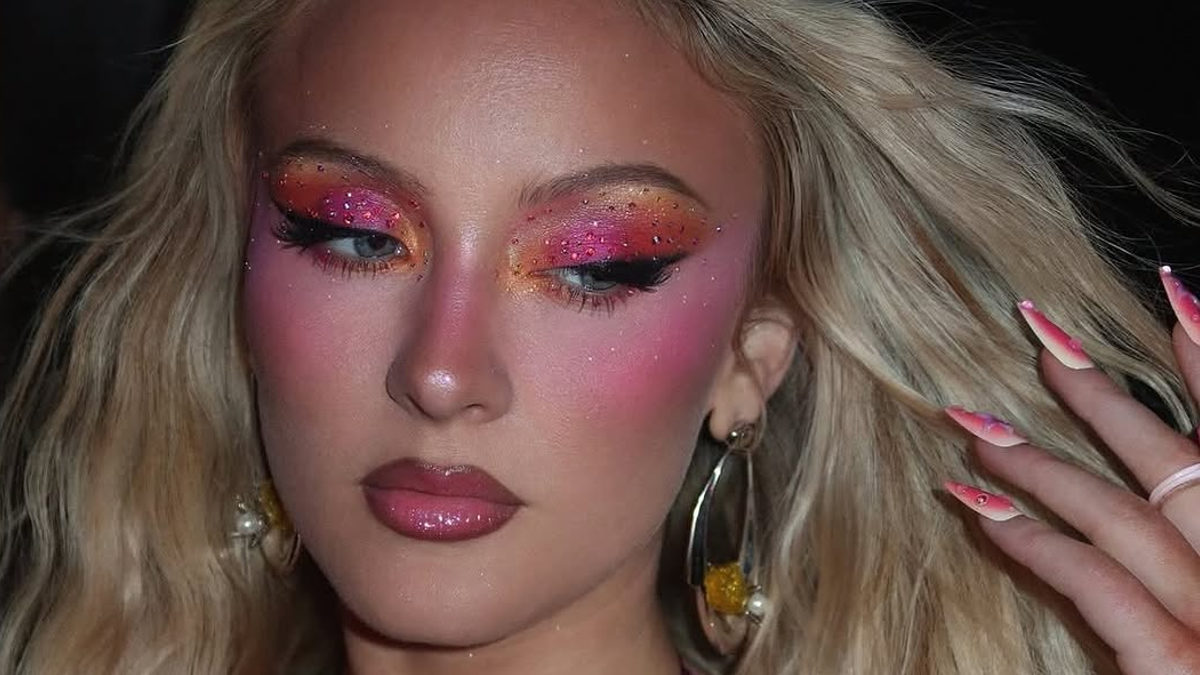 Zara Larsson Set to Perform at the 2026 Grammys Premiere Ceremony