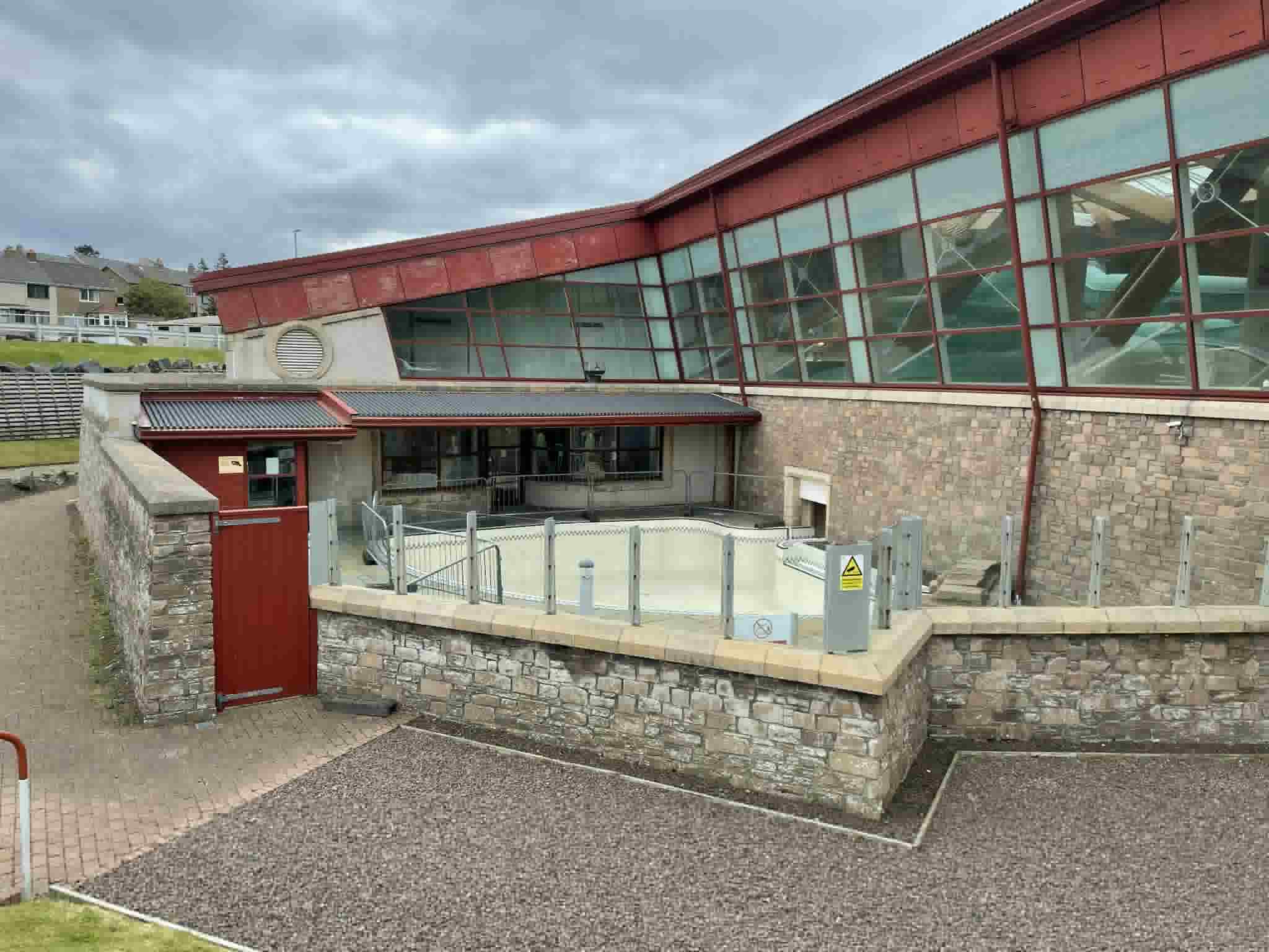 Clickimin’s outdoor pool to stay closed for now