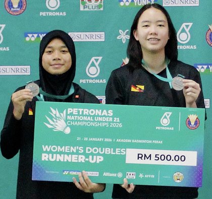 Sarawak badminton doubles pair Genevie, Wafa to represent Malaysia in Europe