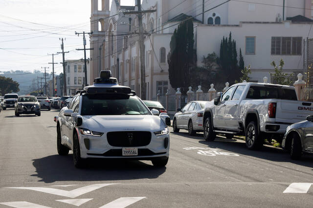 Waymo vehicle hits child near Santa Monica elementary school