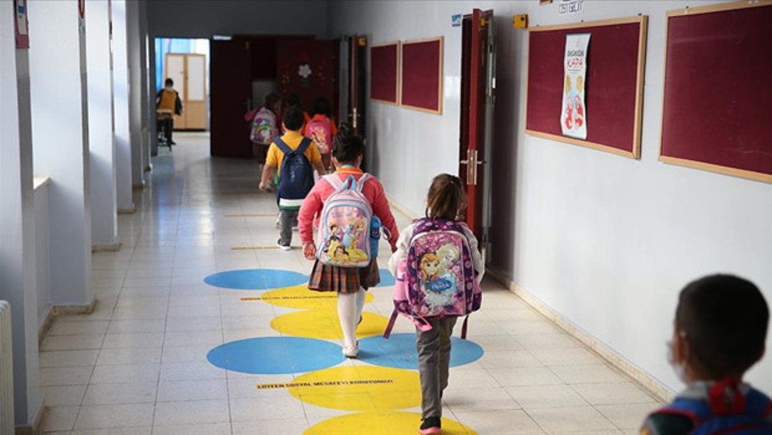 Eğitimde Bayrak Sevgisi Temalı Farkındalık Haftası Başlıyor