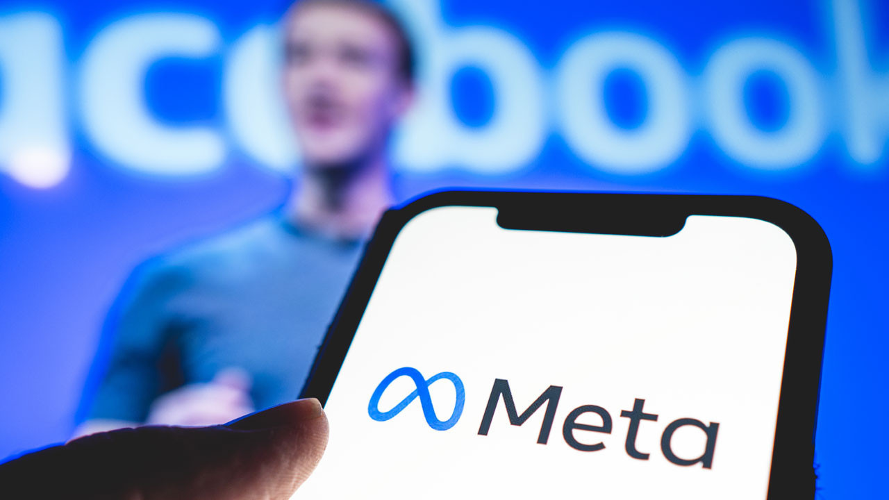 Meta, Facebook ve Instagram’da algoritmik akışı zorunlu kılamayacak
