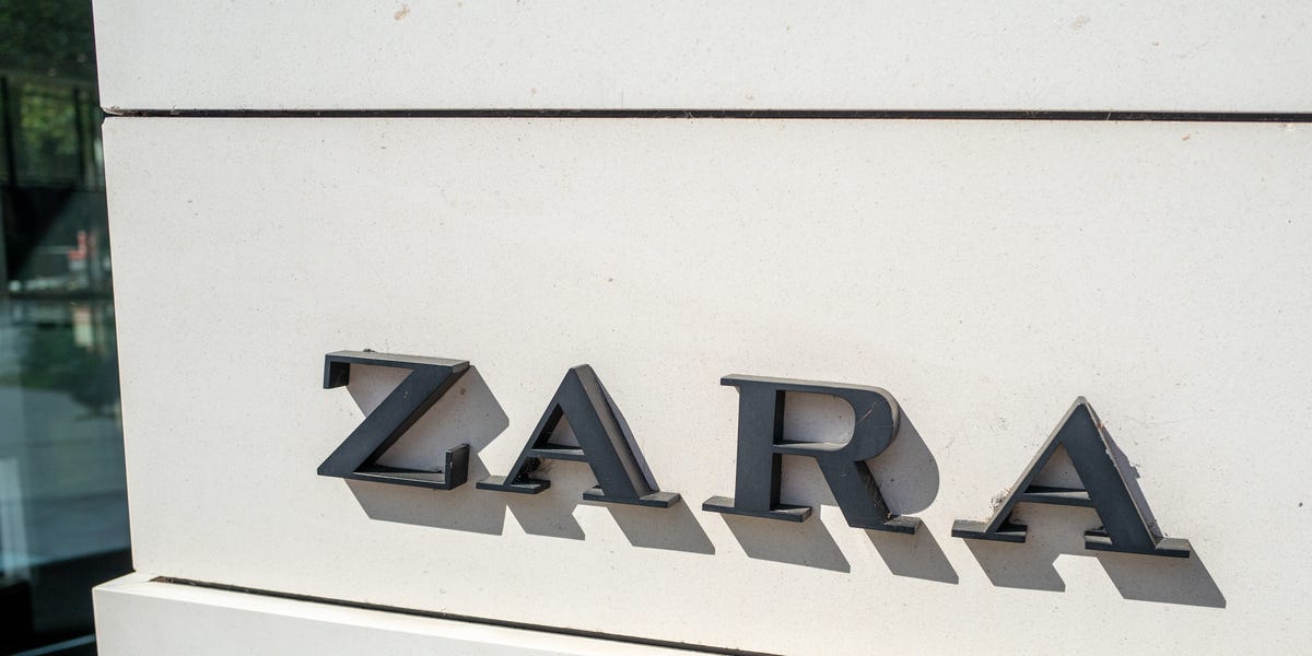 Zara's Airy Linen Blouse Makes Everything Look Chic, and It Comes in 3 Colors