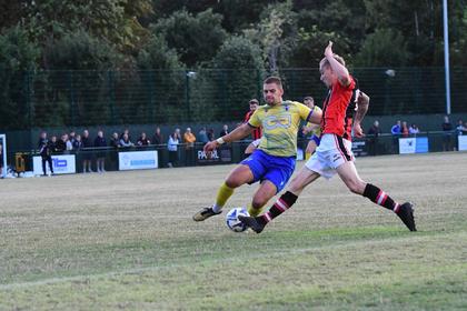 FOOTBALL - Dugmore scores four as Droitwich Spa put five past Westfields to claim first win of season