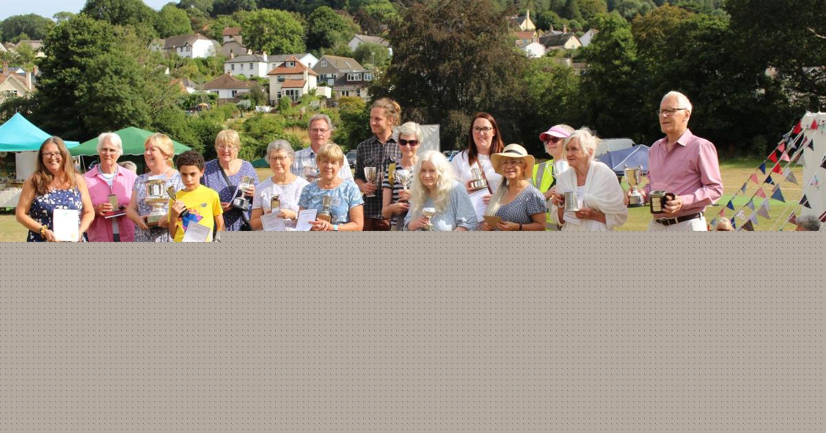 Blooming brilliant as hundreds flock to Uplyme Summer Show despite drought
