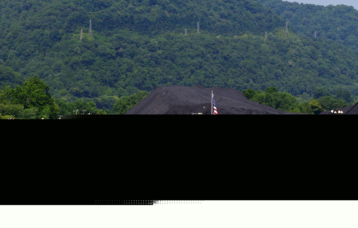 Trump Launches Broad Effort to Help Revive Flagging US Coal