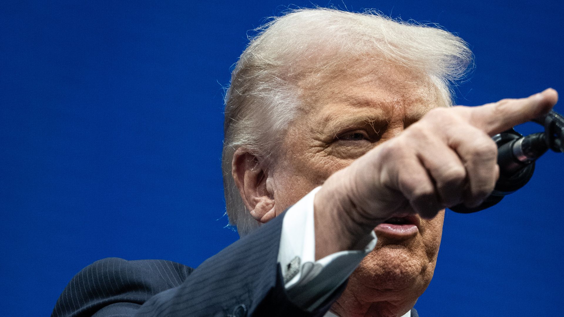 Trump warns Iran 'time is running out', pointing to "far worse" than one from last year