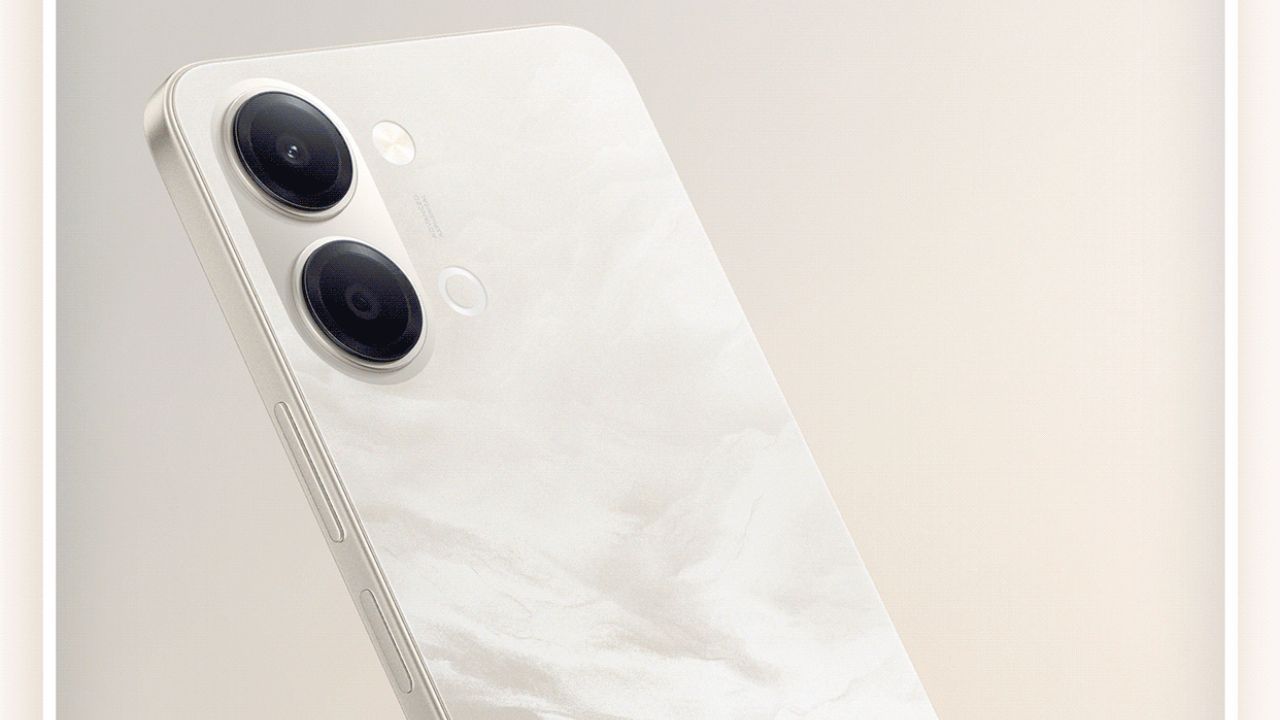 6500mAh ব্যাটারি সহ সস্তা iQOO 5G ফোনের সেল আগামীকাল, রয়েছে 120Hz ডিসপ্লে এবং রিভার্স চাজিং সুবিধা